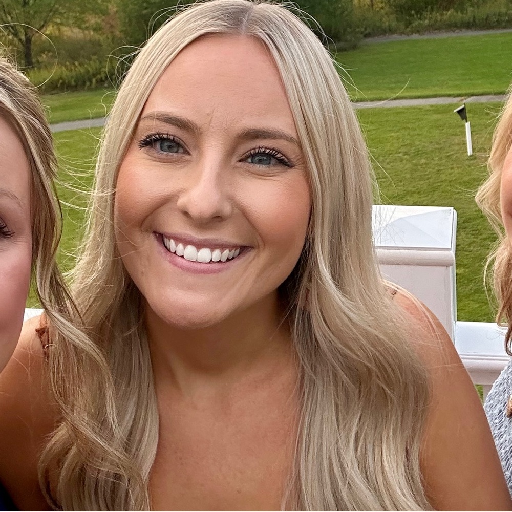 Meet your Posher, Megan